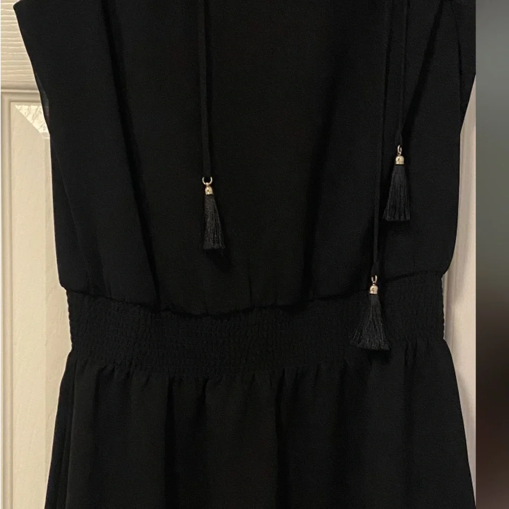 WHBM black sleeveless ruffle collar dress size 12 - Picture 5 of 6